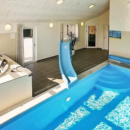 In Cozy With Pool *